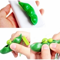 Set 2 jucarii breloc pastaie de mazare, antistres, verde, 7 cm