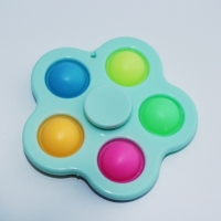 Breloc Fidget Spinner/Pop It, antistres, albastru turcoaz cu 5 buline colorate, 8 cm, Vivo, FIDGET-BLUE